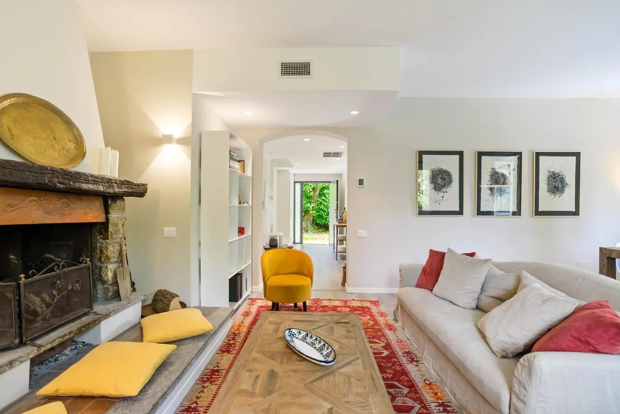 Lovely Villa With Huge Garden Surrounded By Nature Bellagio